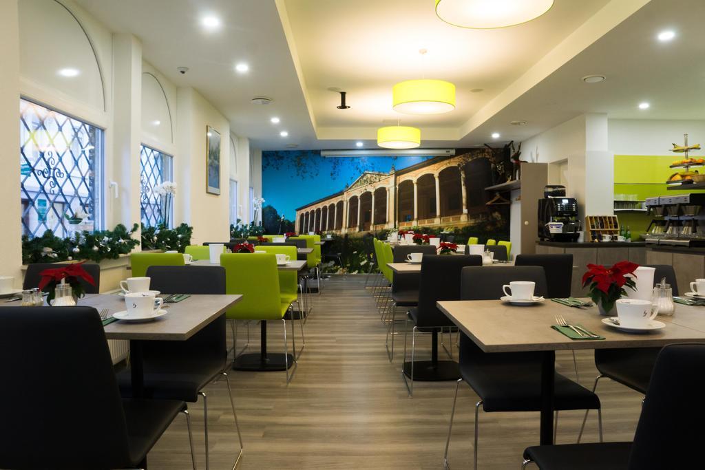 Hotel Loehr Baden-Baden Esterno foto